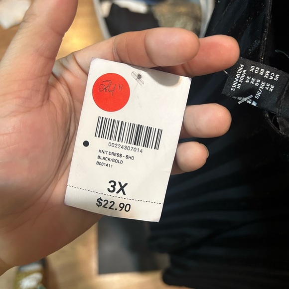 Forever 21 Velvet Metallic Mini Dress - Picture 6 of 6